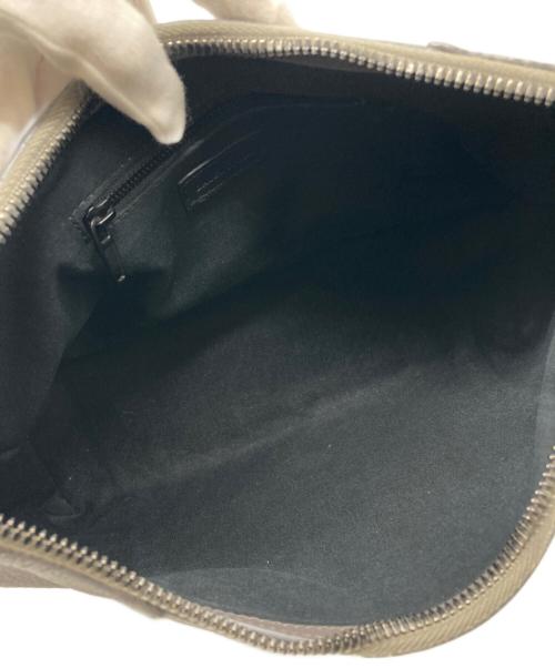 BALENCIAGA（バレンシアガ）BALENCIAGA (バレンシアガ) ショルダーバッグ グレーの古着・服飾アイテム