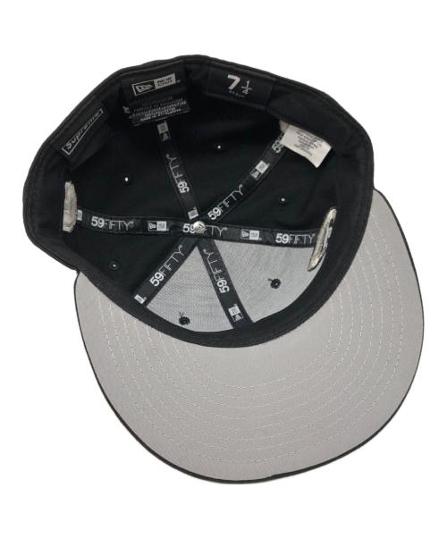 SUPREME（シュプリーム）Supreme (シュプリーム) New Era (ニューエラ) Multi S Logo New Era ブラック サイズ:7 1/4の古着・服飾アイテム