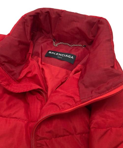 BALENCIAGA（バレンシアガ）BALENCIAGA (バレンシアガ) C Shape Puffer Jacket レッド サイズ:46の古着・服飾アイテム