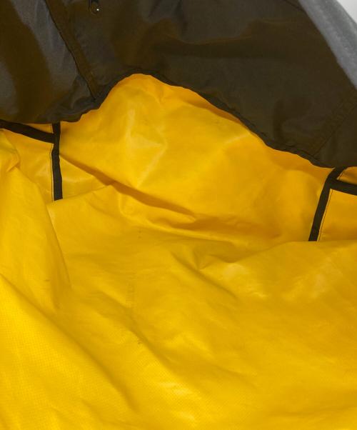 BAILEY WORKS（ベイリーワークス）BAILEY WORKS (ベイリーワークス) カモ柄メッセンジャーバッグ カーキの古着・服飾アイテム