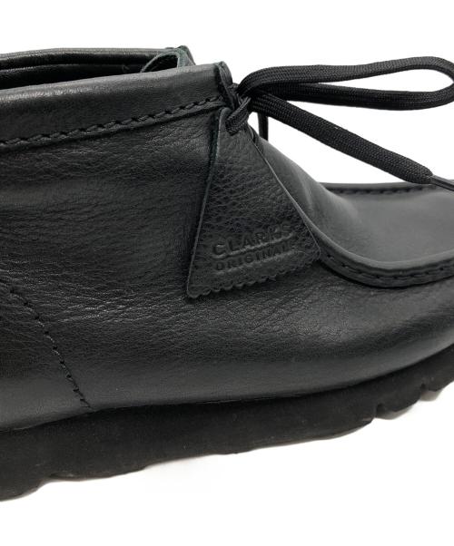 CLARKS（クラークス）CLARKS (クラークス) レザーワラビーブーツ ブラック サイズ:26.5cmの古着・服飾アイテム