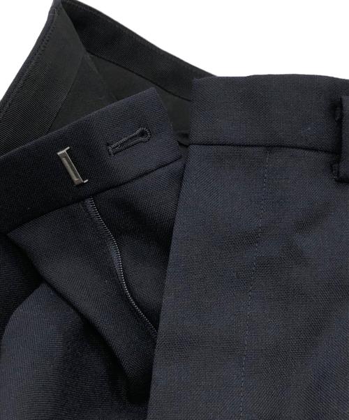 HEUGN（ユーゲン）HEUGN (ユーゲン) ウールソリッド2Pテーパードパンツ ネイビー サイズ:2の古着・服飾アイテム