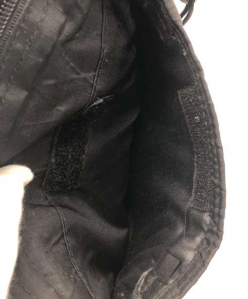 SUPREME（シュプリーム）Supreme (シュプリーム) ＦＷ18ショルダーバッグ ブラックの古着・服飾アイテム