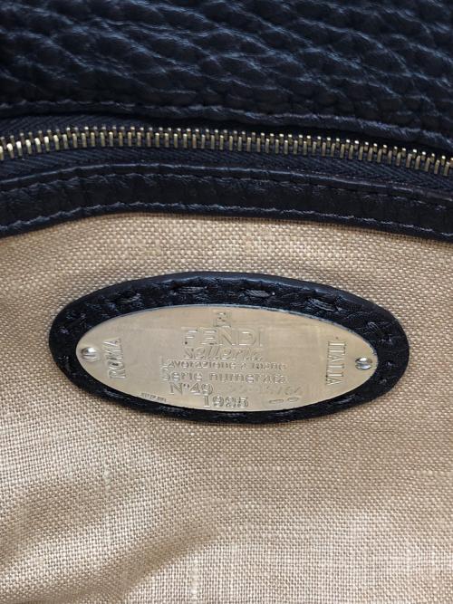 FENDI（フェンディ）FENDI (フェンディ) ハンドバッグ ブラウンの古着・服飾アイテム