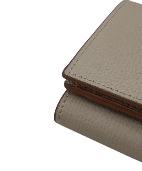 LOEWE（ロエベ）LOEWE (ロエベ) 3つ折り財布 ベージュの古着・服飾アイテム