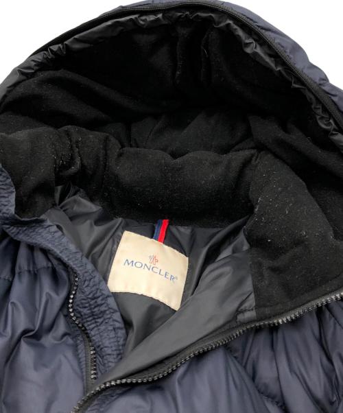 MONCLER（モンクレール）MONCLER (モンクレール) ダウンジャケット ネイビーの古着・服飾アイテム
