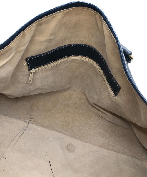 HIROFU（ヒロフ）HIROFU (ヒロフ) ロゴ型押し ミニボストンバッグ ネイビーの古着・服飾アイテム