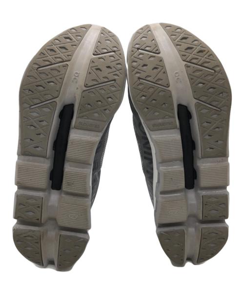 on（オン）On (オン) Cloudflow 5 グレー サイズ:25.5cmの古着・服飾アイテム