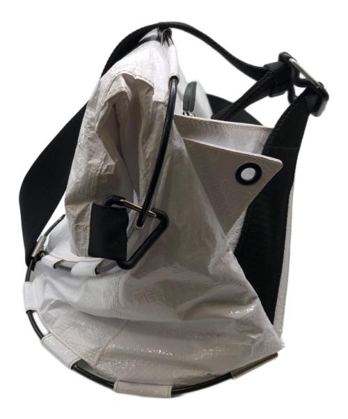 BOTTEGA VENETA（ボッテガベネタ）BOTTEGA VENETA (ボッテガベネタ) ポリプロピレン ショルダーバッグ ホワイトの古着・服飾アイテム