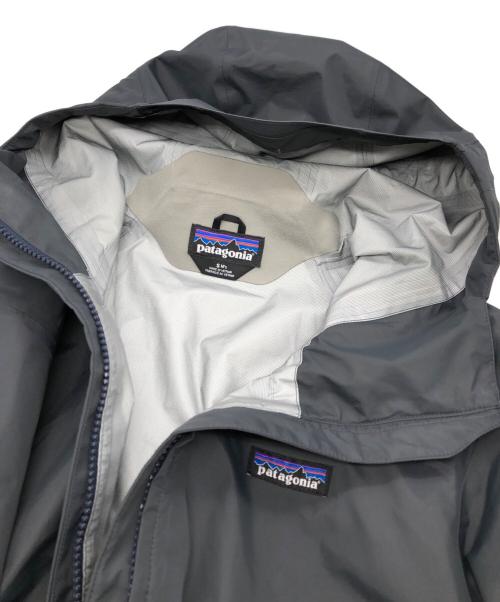 Patagonia（パタゴニア）Patagonia (パタゴニア) Torrentshell 3L Rain Jacket グレー サイズ:Sの古着・服飾アイテム