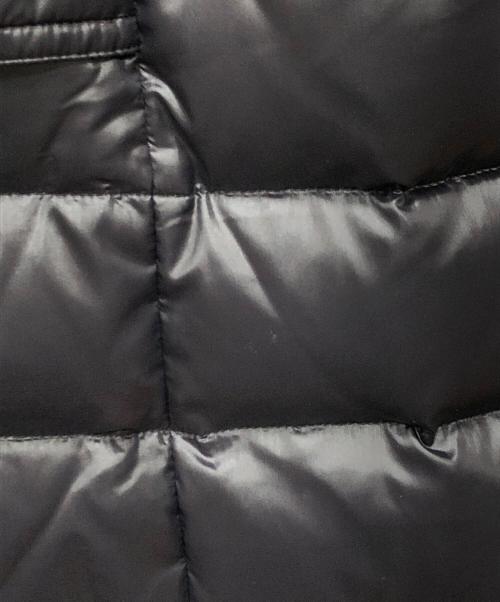 BURBERRY BLUE LABEL（バーバリーロンドンブルーレーベル）BURBERRY BLUE LABEL (バーバリーロンドンブルーレーベル) ダウンコート ブラック サイズ:38の古着・服飾アイテム