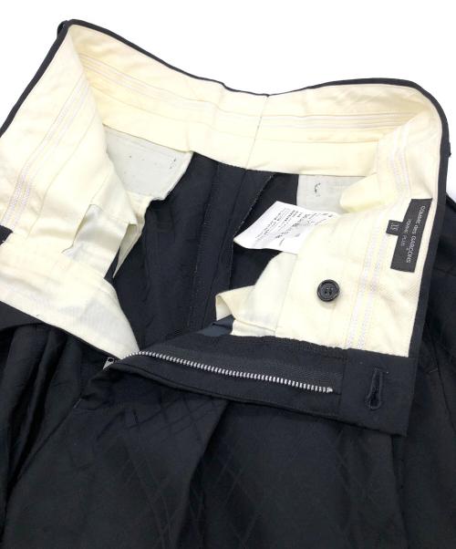 COMME des GARCONS HOMME PLUS（コムデギャルソンオムプリュス）COMME des GARCONS HOMME PLUS (コムデギャルソンオムプリュス) 幾何学柄ウールパンツ ブラック サイズ:XSの古着・服飾アイテム