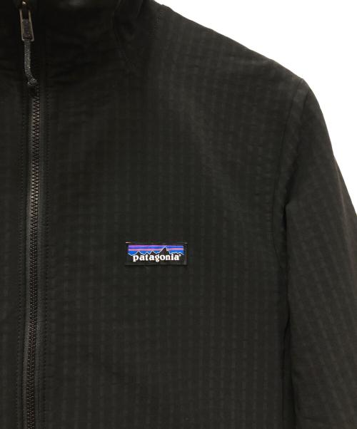 Patagonia（パタゴニア）Patagonia (パタゴニア) R1テックフェイス・ジャケット ブラック サイズ:Mの古着・服飾アイテム