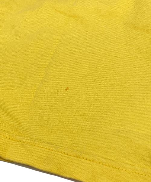 INDEPENDENT（インディペンデント）INDEPENDENT (インディペンデント) アイアンクロスプリントTシャツ イエロー サイズ:Mの古着・服飾アイテム