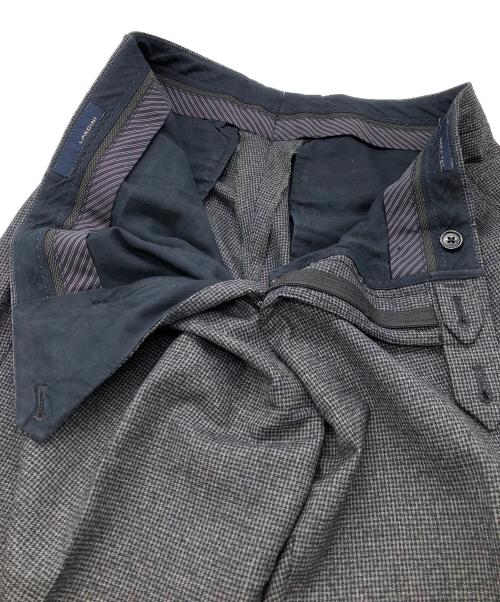 LARDINI（ラルディーニ）LARDINI (ラルディーニ) 段返り3Bシングルスーツ グレー サイズ:46の古着・服飾アイテム