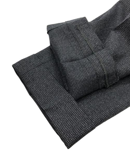 LARDINI（ラルディーニ）LARDINI (ラルディーニ) 段返り3Bシングルスーツ グレー サイズ:46の古着・服飾アイテム