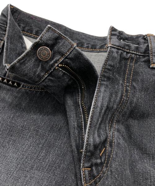 Hysteric Glamour（ヒステリックグラマー）Hysteric Glamour (ヒステリックグラマー) スタッズワイドデニムパンツ グレー サイズ:30の古着・服飾アイテム