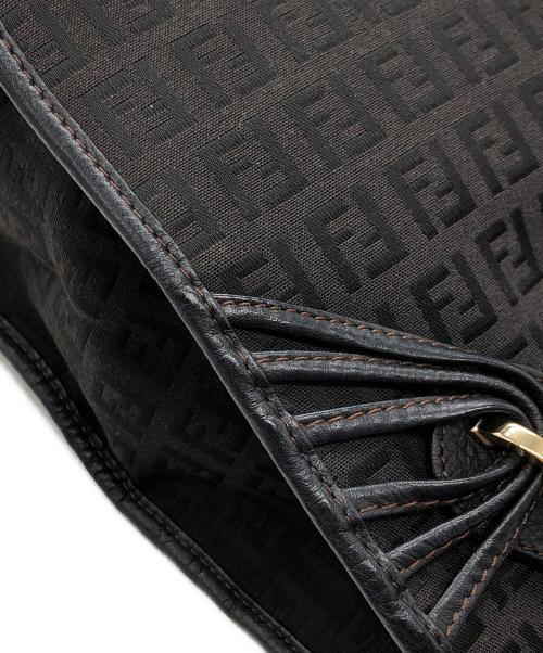 FENDI（フェンディ）FENDI (フェンディ) ズッカハンドバッグ ブラウン サイズ:下記参照の古着・服飾アイテム