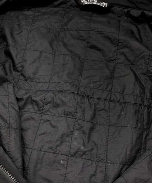 ARC'TERYX（アークテリクス）ARC'TERYX (アークテリクス) ATOM SL HOODY ブラック サイズ:Mの古着・服飾アイテム
