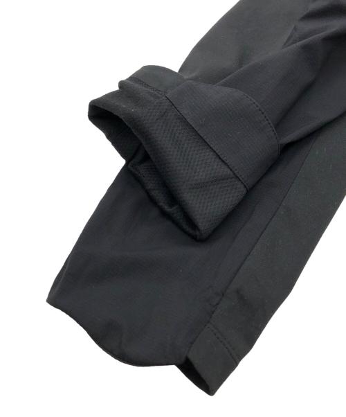 ARC'TERYX（アークテリクス）ARC'TERYX (アークテリクス) ATOM SL HOODY ブラック サイズ:Mの古着・服飾アイテム