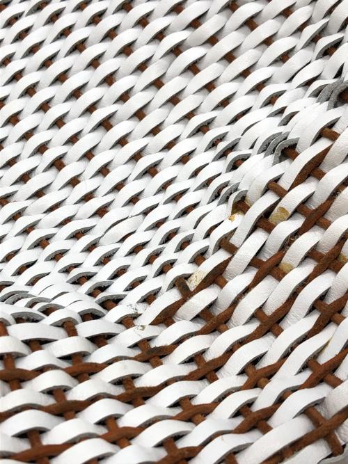 DRAGON（ドラゴン）DRAGON (ドラゴン) レザーメッシュトートバッグ ホワイト サイズ:下記参照の古着・服飾アイテム