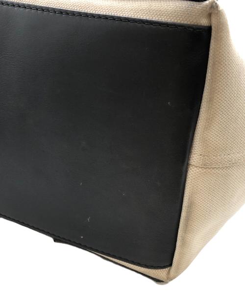 BALENCIAGA（バレンシアガ）BALENCIAGA (バレンシアガ) CABAS S ハンドバッグ アイボリー サイズ:下記参照の古着・服飾アイテム