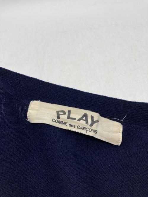 PLAY COMME des GARCONS（プレイコムデギャルソン）PLAY COMME des GARCONS (プレイコムデギャルソン) ハートワッペンウールカーディガン ネイビー サイズ:Mの古着・服飾アイテム
