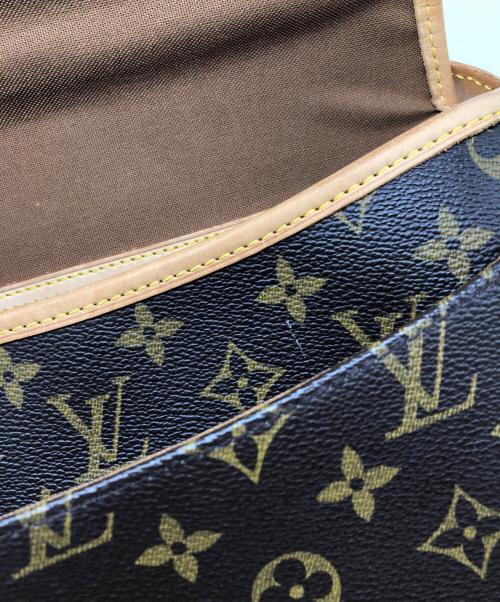 LOUIS VUITTON（ルイ ヴィトン）LOUIS VUITTON (ルイ ヴィトン) ショルダーバッグ ブラウンの古着・服飾アイテム
