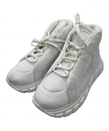 PRADA（プラダ）の古着「スニーカー」｜ホワイト