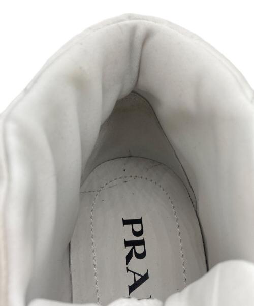 PRADA（プラダ）PRADA (プラダ) スニーカー ホワイト サイズ:36の古着・服飾アイテム