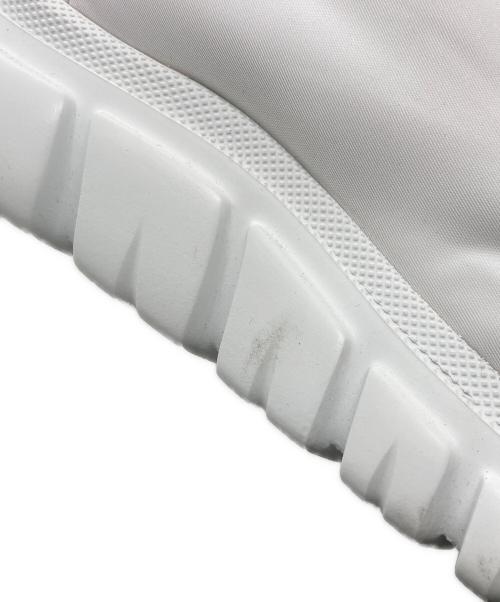 PRADA（プラダ）PRADA (プラダ) スニーカー ホワイト サイズ:36の古着・服飾アイテム