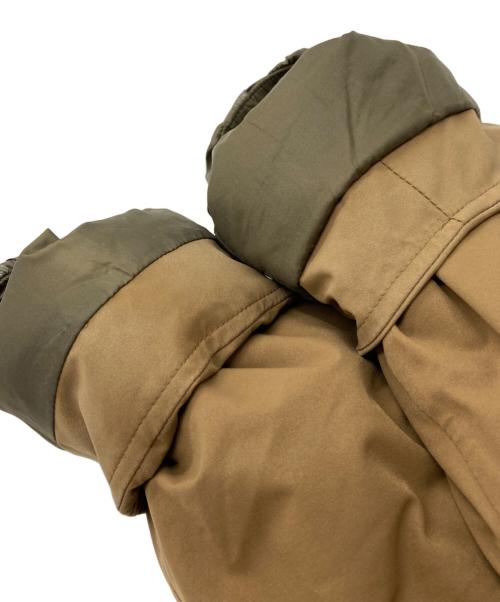 DESCENTE ALLTERRAIN（デザイント オルテライン）Descente ALLTERRAIN (デザイント オルテライン) 水沢ダウンジャケット ベージュ サイズ:Lの古着・服飾アイテム