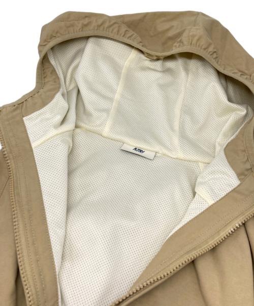 AUTRY（オートリ―）AUTRY (オートリ―) DEUXIEME CLASSE (ドゥーズィエム クラス) ANORAK ベージュ サイズ:Fの古着・服飾アイテム