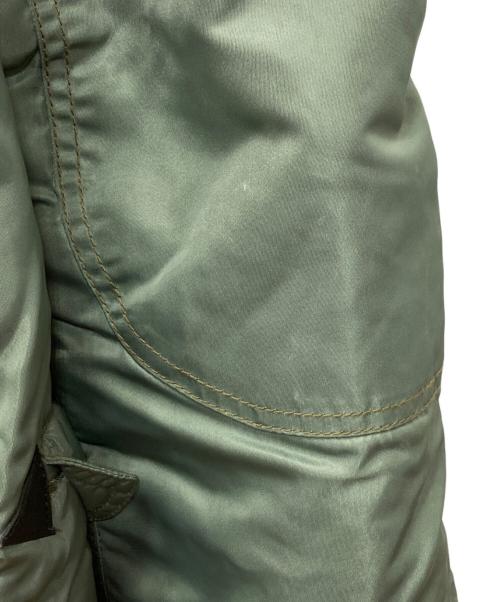 AVIREX（アヴィレックス）AVIREX (アヴィレックス) フライトジャケット オリーブ サイズ:Lの古着・服飾アイテム