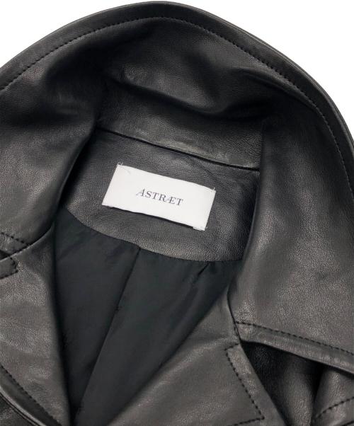 ASTRAET（アストラット）ASTRAET (アストラット) ラムレザー 4ボタン カバーオール ブラック サイズ:FREEの古着・服飾アイテム