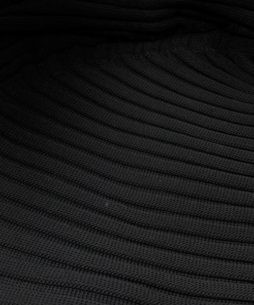ISSEY MIYAKE（イッセイミヤケ）ISSEY MIYAKE (イッセイミヤケ) KNIT (AS IT IS) ブラック サイズ:2の古着・服飾アイテム