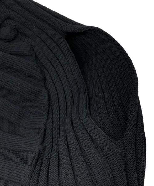 ISSEY MIYAKE（イッセイミヤケ）ISSEY MIYAKE (イッセイミヤケ) KNIT (AS IT IS) ブラック サイズ:2の古着・服飾アイテム