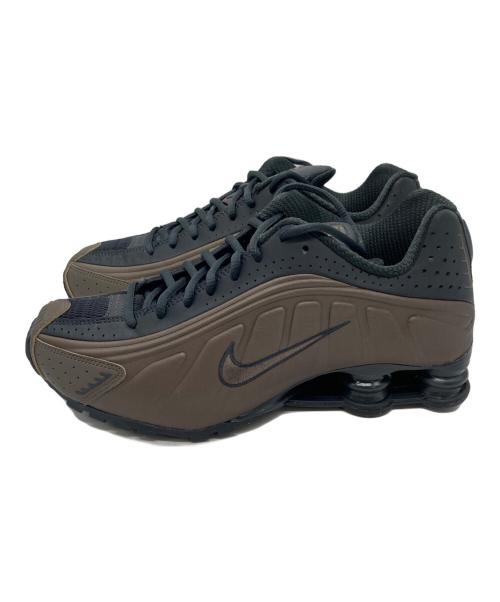 NIKE（ナイキ）NIKE (ナイキ) SHOX R4スニーカー ブラウン サイズ:26.5cmの古着・服飾アイテム