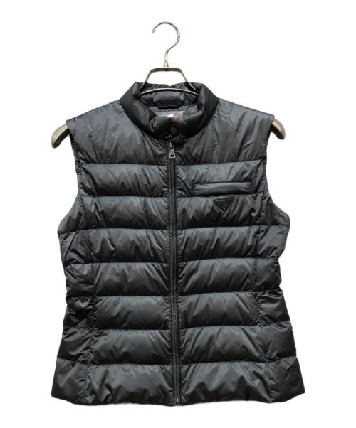 PRADA SPORTS（プラダスポーツ）PRADA SPORTS (プラダスポーツ) プレート付キダウンベスト カーキ サイズ:42の古着・服飾アイテム