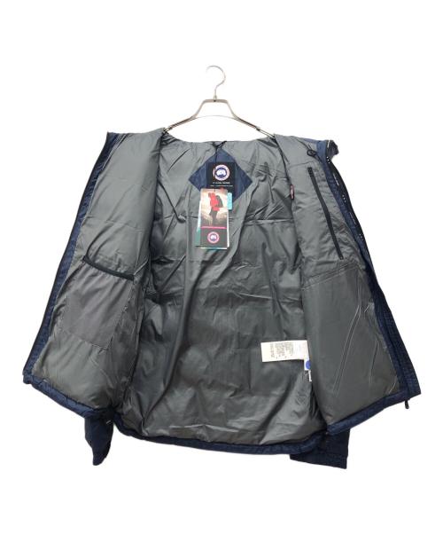 CANADA GOOSE（カナダグース）CANADA GOOSE (カナダグース) SUMMIT JACKET ネイビー サイズ:Lの古着・服飾アイテム