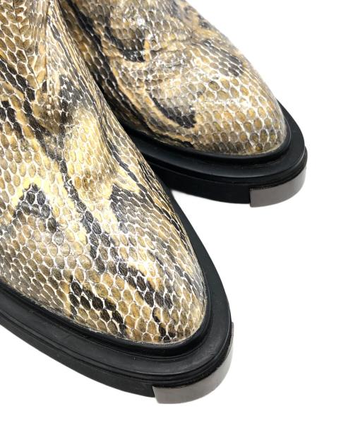 Eytys（エイティーズ）Eytys (エイティーズ) パイソンサイドゴアブーツ ベージュ サイズ:25.8cmの古着・服飾アイテム