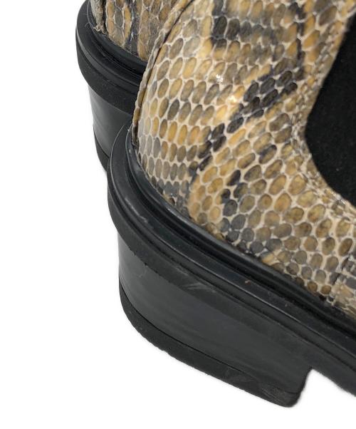 Eytys（エイティーズ）Eytys (エイティーズ) パイソンサイドゴアブーツ ベージュ サイズ:25.8cmの古着・服飾アイテム