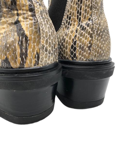 Eytys（エイティーズ）Eytys (エイティーズ) パイソンサイドゴアブーツ ベージュ サイズ:25.8cmの古着・服飾アイテム