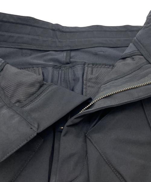 ACRONYM（アクロニウム）ACRONYM (アクロニウム) SCHOELLER DRYSKIN ARTICULATED CARGO PANT ブラック サイズ:XSの古着・服飾アイテム