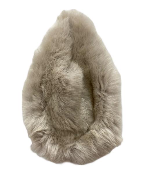 Whim Gazette（ウィムガゼット）Whim Gazette (ウィムガゼット) トスカーナムートンチェーンバッグ ベージュの古着・服飾アイテム