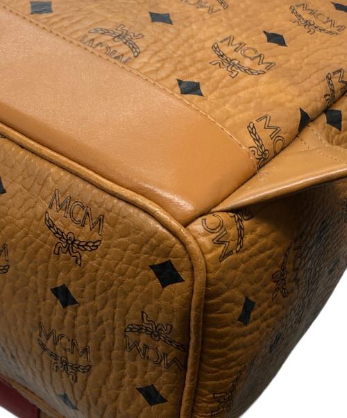 MCM（エムシーエム）MCM (エムシーエム) レザーリュック ベージュ サイズ:下記参照の古着・服飾アイテム