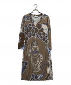Emilio Pucciエミリオ プッチ）の古着「総柄レーヨンワンピース」｜ベージュ