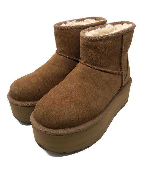 UGG（アグ）UGG (アグ) Classic Mini Platform ベージュ サイズ:23cmの古着・服飾アイテム