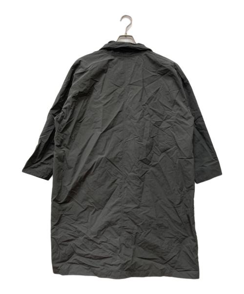 ATA（アタ）ata (アタ) ナイロン ローブコート グレー サイズ:Fの古着・服飾アイテム
