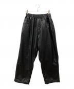 COOTIE PRODUCTIONSクーティープロダクツ）の古着「Faux Leather Pants」｜ブラック